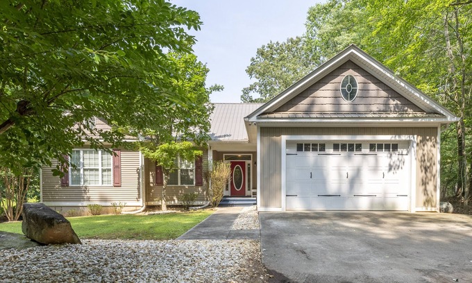 Gainesville House | Escape to Nature's Serenity: Cozy Lake Lanier House with Remote Office