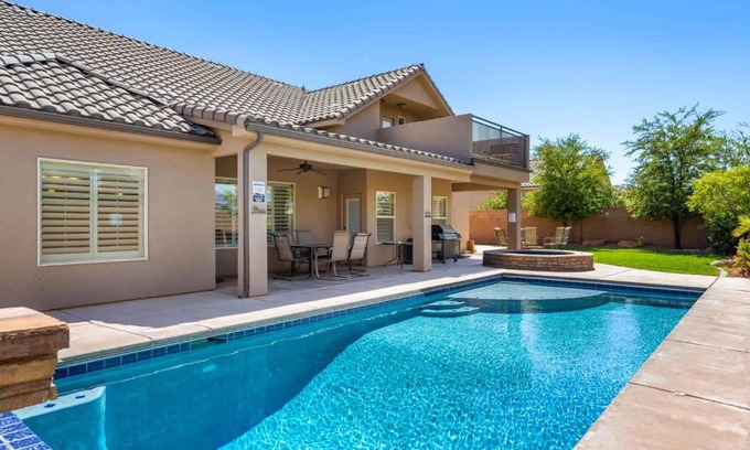 Hurricane House | Escondido home