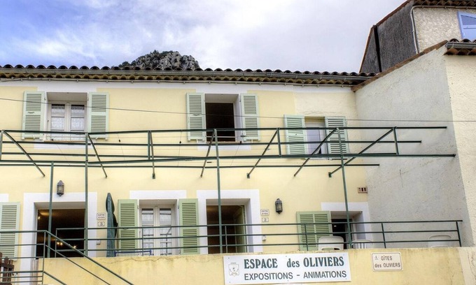 Castagniers House | Espace des Oliviers - Gîte n°3