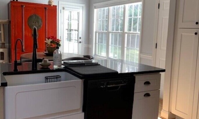 Greensboro House | Especially for High Point Furniture Market goers.