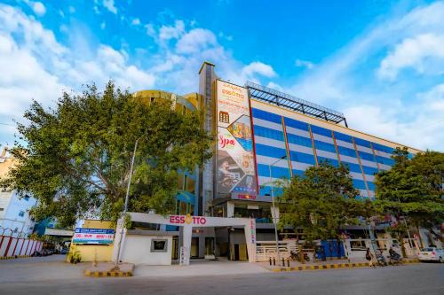 Whitefield Hotel | Essotto Recreation Hub