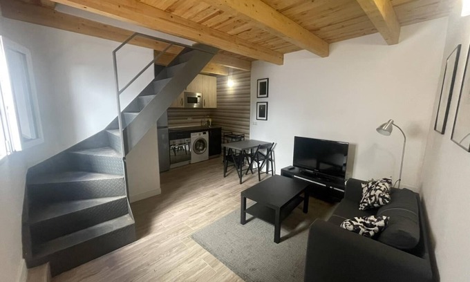Cuatro Caminos Apartment | Estancia Temporal Cerca del Bernabéu