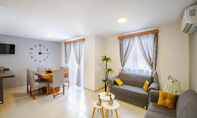 Guadalupe House | Estrena casa a minutos del aeropuerto