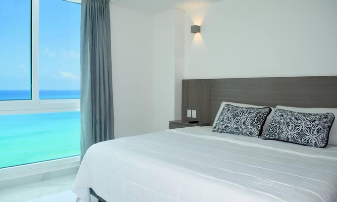 Zona Hotelera Apartment | Estudio a pie playa, increibles vistas, alberca, gym, jacuzzi, 3502