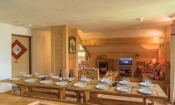 Mont-de-Lans Apartment | ETERLOU LES 2 ALPES 3600 : Apartment 162m² - 4 bedrooms 4 bathrooms/WC - 80m from the slopes