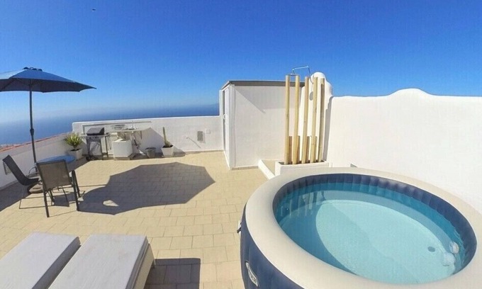 Adeje Apartment | Eterna Primavera Adeje - Relax with Jacuzzi and A/C
