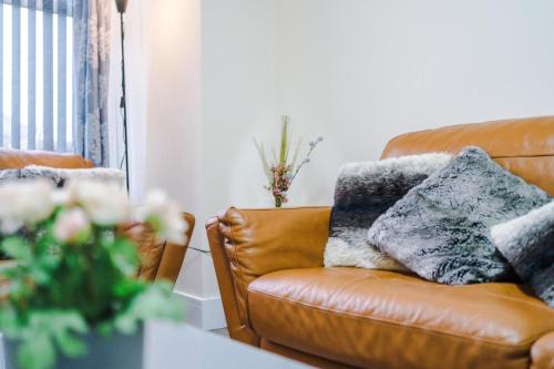 Openshaw House | Etihad Stadium - Coop Live Arena Stay - Free Parking