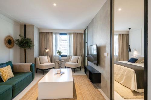 Castillejos Apartment | Eurobuilding 2 - Alojamiento con estilo en Castellana - Bernabéu by SharingCo