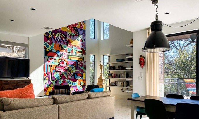 Clarksville House | European Flair + Private Pool - Fancy Fierce Mullet!