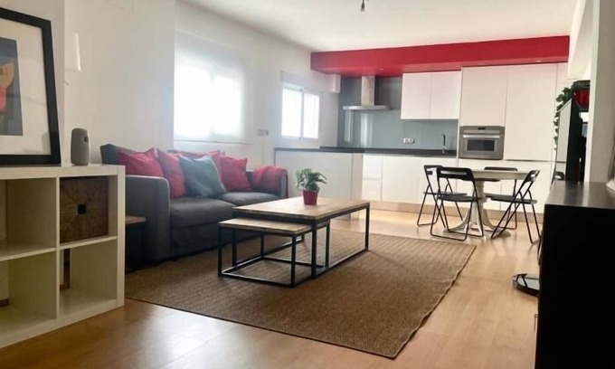 San Vicente Apartment | Eva Plaza del Museo