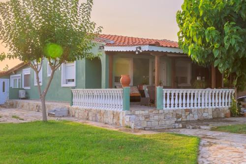 Alexandroupoli House | EVA'S BEACH HOUSE DIKELLA