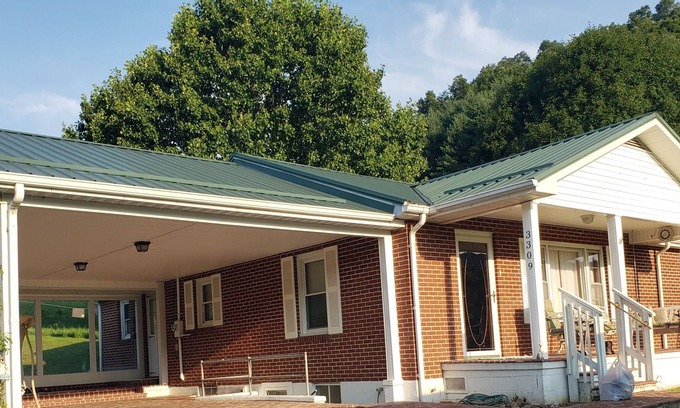 Marion House | Evans Estate