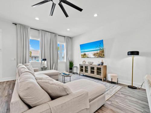 Bahama Beach House | Evergreen By the Sea Unit A