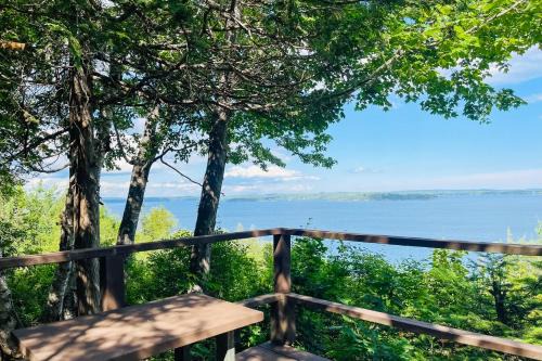 Northport House | Evergreen