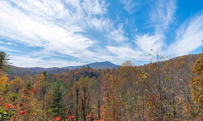 Foscoe Condo | Evergreens 1522- Mountain Condo, Gated Resort, Indoor/Outdoor Pools and Hot Tub, Fitness Area, Fi.