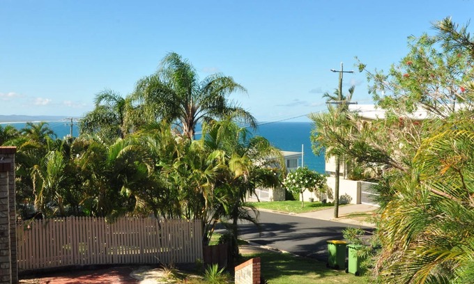 Rainbow Beach House | Everything you need for relaxation