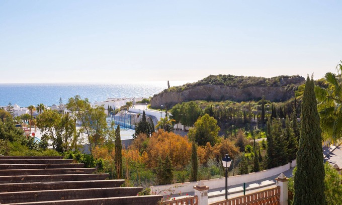 La Parata Apartment | EXCELLENT Apartment 2 Bedroom with Private Terrace and Sea Views
