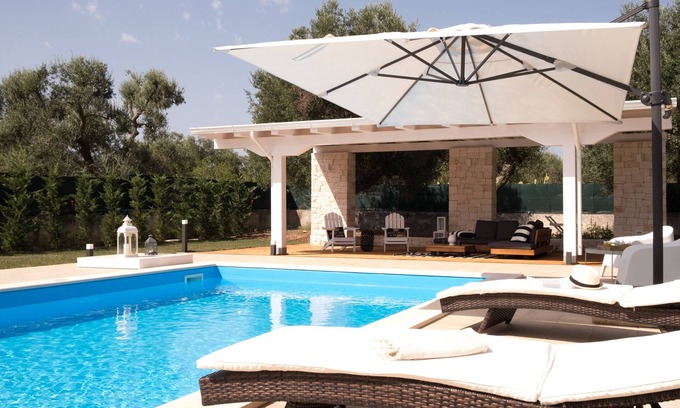 San Vito dei Normanni House | Excellent villa for relaxing and peaceful holidays with swimming pool