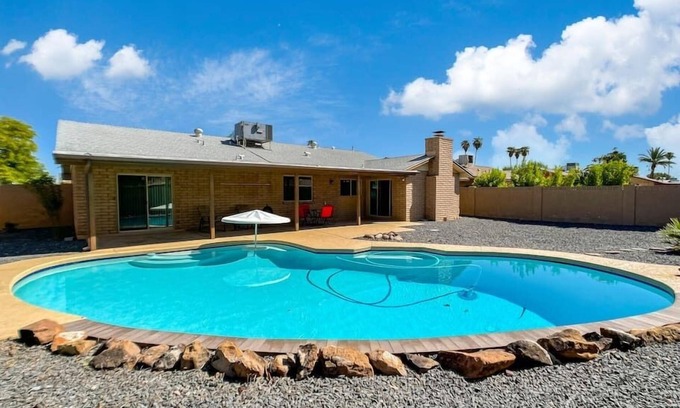 Tempe House | Excellent! Single-Story Home with pool in Tempe
