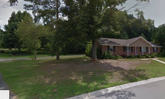 Guntersville House | Excellent Timing on Lake Guntersville!