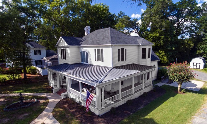 Fort Mill House | Exceptional 1907 Victorian home with 6 bedrooms in downtown Fort Mill