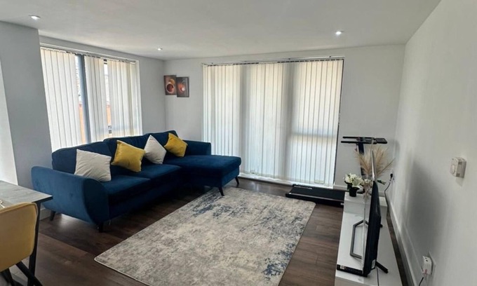 Woolwich Apartment | Exclusive 2 bedroom apartment