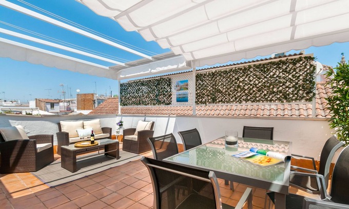 El Arenal Apartment | Exclusive Duplex with 2 Private Terraces. Don Pelayo