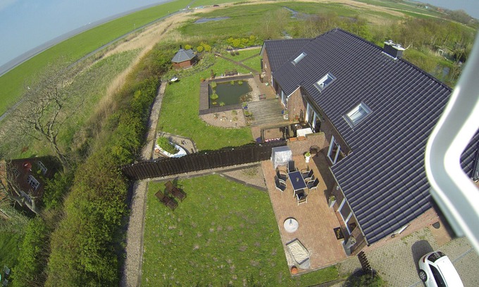 Norden House | Exclusive holiday home, directly at the sea, pets welcome, no smoking