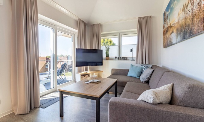 Wangerland Apartment | Exclusive starboard penthouse: luxury and comfort for your dream vacation