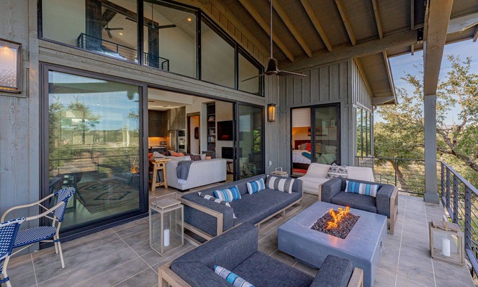Point Pedernales House | Exclusive Tree House with Double-Deck Porch, Fire Pit & Lake Views