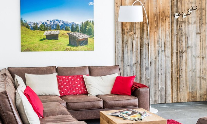 Mittenwald Apartment | Exclusive vacation apartment in a unique location in the heart of Mittenwald.
