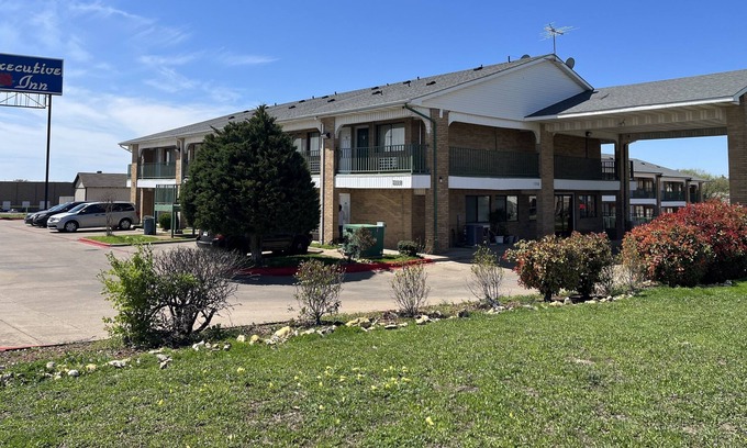 Fort Worth Hotel | Executive Inn