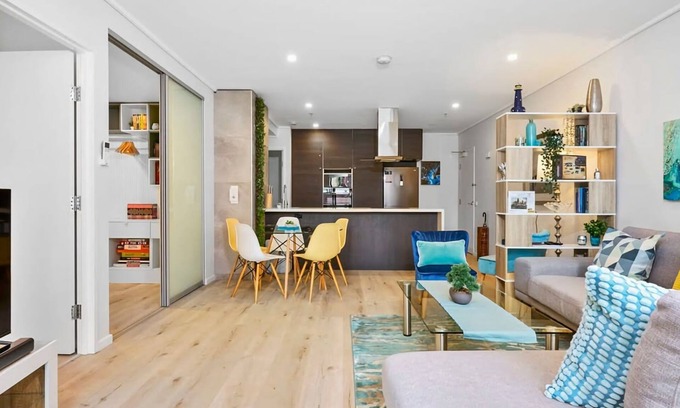 Melbourne Central Business District Apartment | Exhibition City Retreat Spacious 3 Bedroom Stay