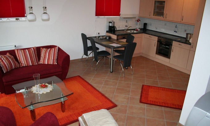 Otterndorf Apartment | Exklusive Ferienwohnung mit Blick auf die Historischen Häuser der Altstadt