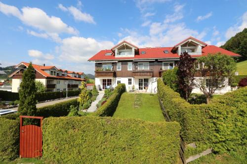 Oberstaufen Apartment | exklusive Fewo Herrmann im "Haus Hochgratblick"