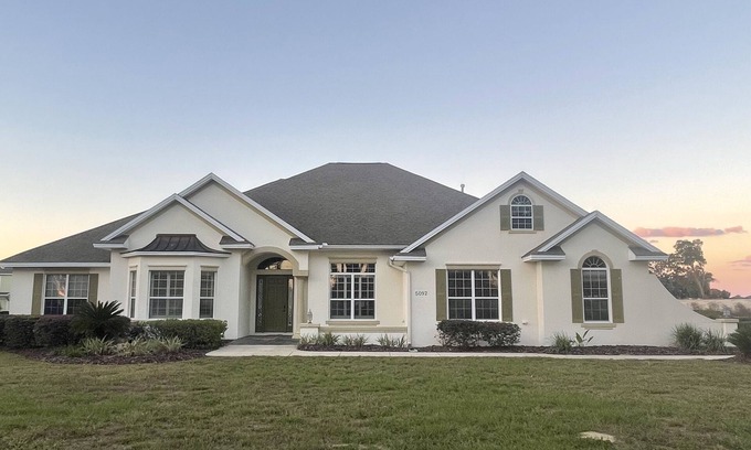 Wildwood House | Expansive, Dog-Happy, Pool Home on 3 Acres in Wildwood-Minutes from the Villages