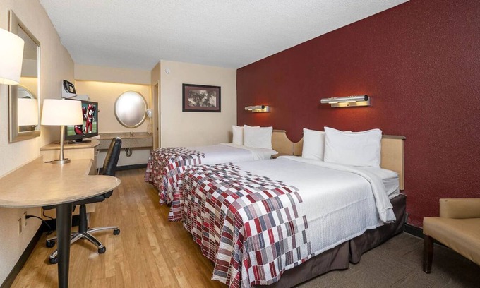 Bowmansville House | Experience a Weekend of Fun! Pet-friendly, FREE Parking, Near Glen Falls!