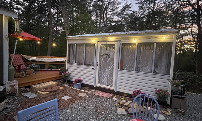 Cherokee House | Experience nature with privacy at Comfort Spot Camp & Cottage!n