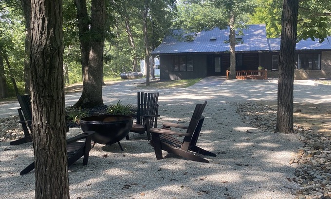 Fowler Cabin | Experience Serenity at our secluded cabin mere minutes from town.
