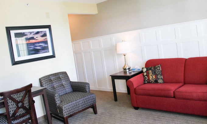 Kelleys Island House | Experience the cozy Vineyard Suite just steps away from the beach 122