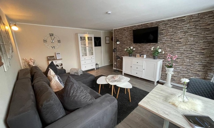 Braunlage Apartment | "Experience unforgettable moments at the 4-star Wurmbergblick in Braunlage!"