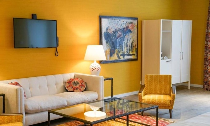 Alkmaar Hotel | Explore Alkmaar from Historic Prison Room