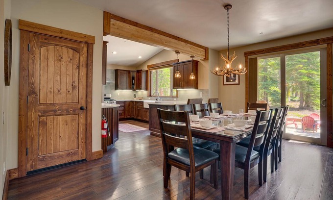 McKinney Estates Cabin | Explore the West Shore! Ski Lease 2025 in Tahoma.