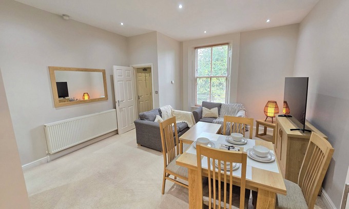 Sheffield Apartment | Exquisite 2 Bedroom Apartment