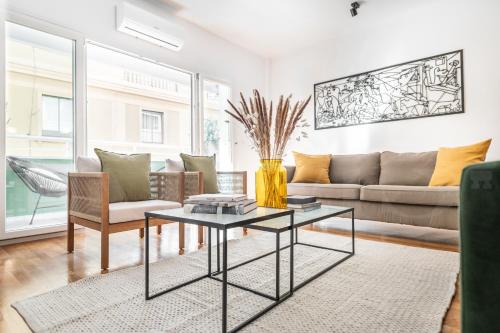 Ensanche Centro Apartment | Exquisite and charming experience in Soho by REMS