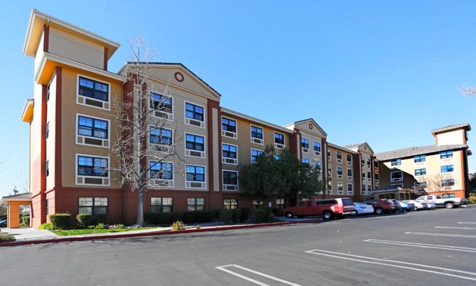 Burbank Hotel | Extended Stay America Suites - Los Angeles - Burbank Airport