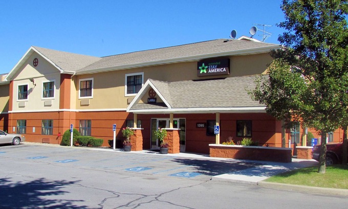 Newtonville Hotel | Extended Stay America Suites Albany SUNY