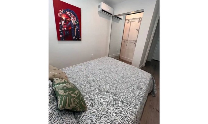 Reseda House | Extended Stay - Guest House - Los Angeles!