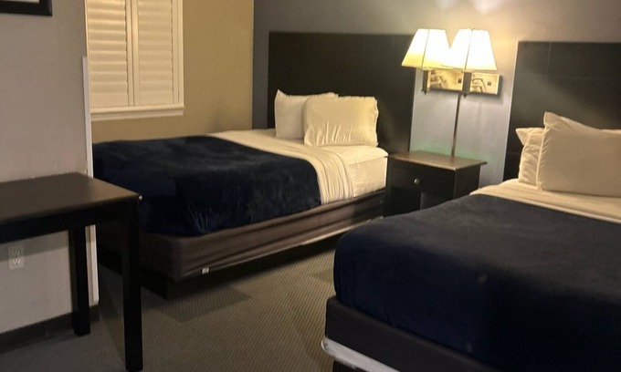 Warrington Hotel | Extended Stay Hotel