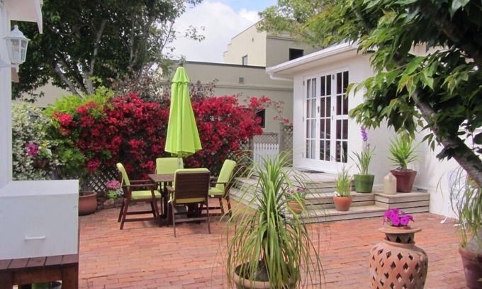 New Plymouth Cottage | Fab Studio Plus!- Pukekura Park/CBD right there